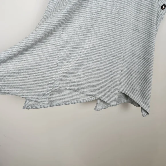 Soft Surroundings Green White Striped Button Detail Long Sleeve Tunic Top Sz S - Picture 4 of 7